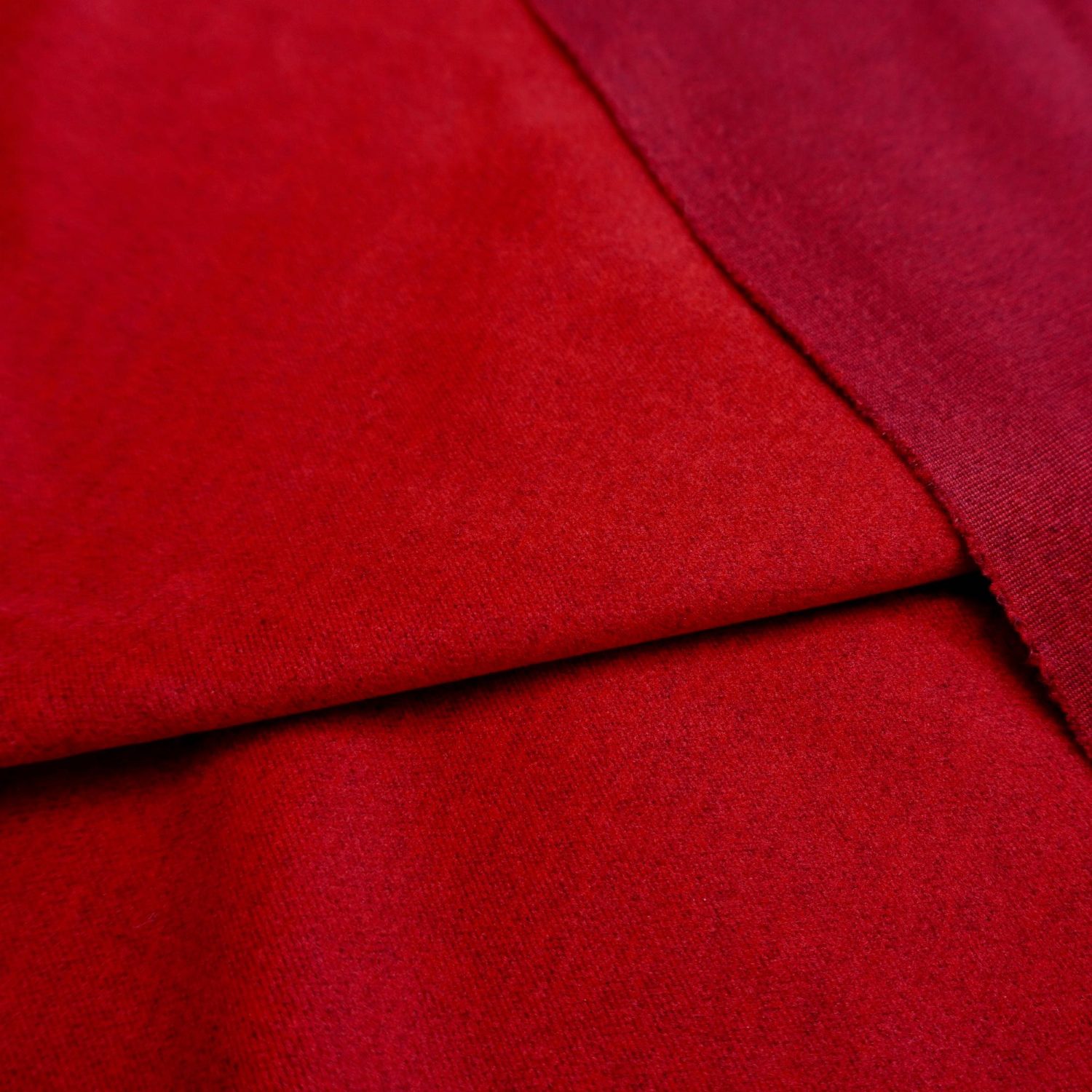 Sorona - red - 5 Corn fibre Sorona -8003 --23 big red - Image 1
