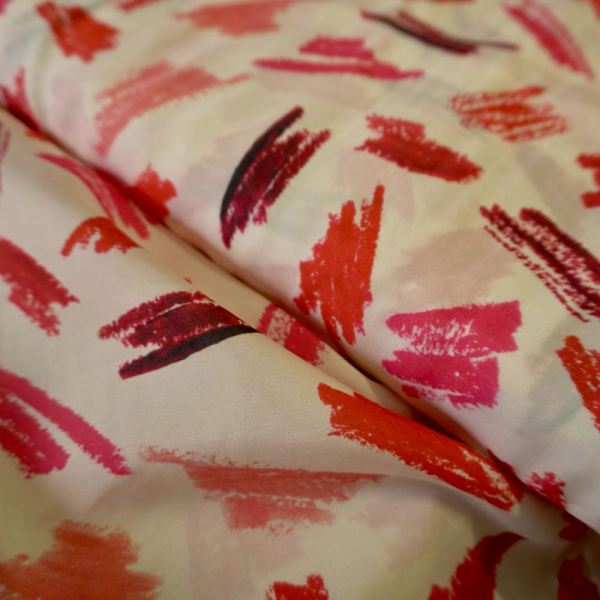 Abstract Lipstick Print Cupro – Lightweight Fluid Fabric - Image 8
